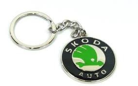 Breloc auto pentru Skoda metal + cutie simpla cadou foto