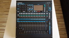 Mixer Digital Allen&amp;amp;Heath Qu-16 foto