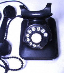 telefon vechi bachelita cu disc romanesc ani 50 model Vestitorul patent Siemens foto