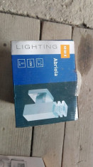 Lampa cu leduri pentru iluminat exterior foto