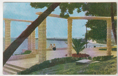 bnk cp Constanta - Vedere din parc - circulata 1960 - marca fixa foto