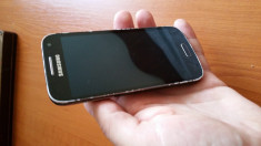 Vand telefon Samsung S4 Mini foto
