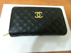 PORTOFEL CHANEL -MODEL NOU - DIMENSIUNE 20 X 10 CM foto