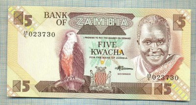 A 635 BANCNOTA- ZAMBIA - 5 KWACHA -ANUL(1980-88)-SERIA023730-starea care se vede foto