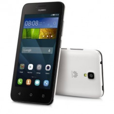 HUAWEI Y5 white Android Smartphone foto