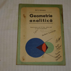 Geometrie analitica - Anul III liceu - Gh. D. Simionescu - 1973