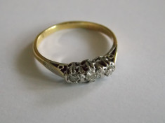 Inel de aur 18 k cu diamante - 444 foto