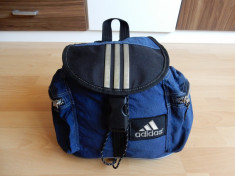 Geanta Vintage Adidas West Germany; 28 x 30 x 13 foto