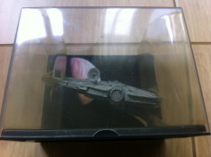 Millennium Falcon star wars lucas film movie sf razboiul stelelor macheta hobby foto