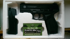 Pistol Airsoft TAURUS foto