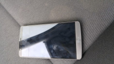 Vand LG G3 cu ecranul crapat dar functionabil foto