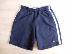 Pantaloni scurti Nike Dri Fit; marime 128-140 cm inaltime (8-10 ani) foto