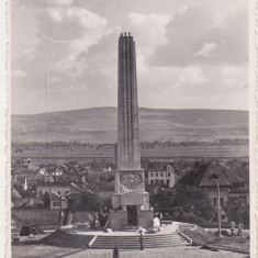 bnk cp Alba Iulia - Monumentul Horia, Closca si Crisan - uzata 1940