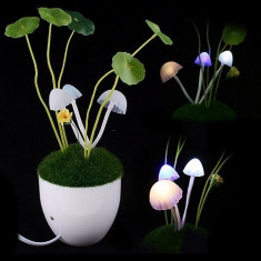 Lampa decorativa sensibila la lumina cu ciuperca Pandora AVATAR foto