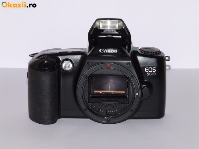 Aparat foto SLR Canon Eos 500 - Body + curea Canon EOS Originala