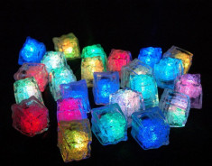 Set 4 cuburi de gheata luminoase cu LED foto