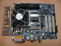 ASRock 775I65G, Sockel 775, INTEL, VGA, LAN, CPU 2,4GHz, 1GB RAM foto