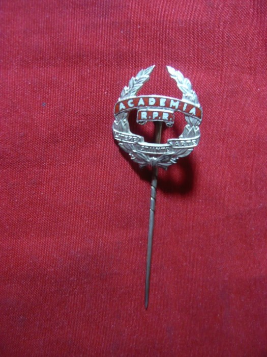 Insigna Academiei RPR , metal si email , h= 2,1 cm , fara ac