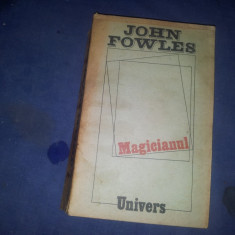JOHN FOWLES - MAGICIANUL