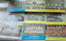 FOTBAL: LOT 9 FOTO COLOR PE CARTON, ANII NOUAZECI foto