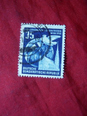 Timbru 35 pf albastru- Congres pt Pace Viena 1952 ,DDR ,stampilat foto
