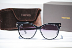 Ochelari de soare Tom Ford Saskia FT330 01B foto