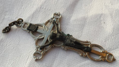 Medalion Cruce Crucifix Isus Italia executat manual Vechi Masiv Impunator foto