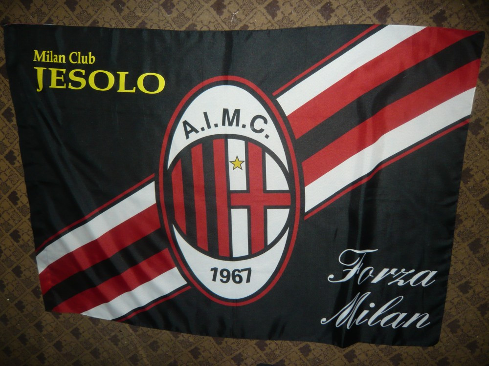 Steag Echipa de Fotbal A.C.Milan , matase , dim.= 142 x 95 cm, De club, AC  Milan | Okazii.ro