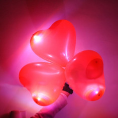 Balon cu LED forma inimioara foto