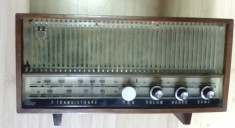 radio vechi si rar Miorita pe bateri, din anii 60 defect foto