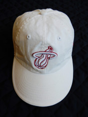 Sapca dame NBA New Era Fits ?One size fits all?, marime universala; impecabila foto