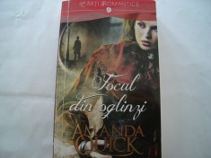 Focul din oglinzi - Amanda Quick