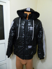 REDUCERE!!!GEACA ADIDAS -MODEL NOU ---MARIMI -XL-PENTRU --70-75 KG foto