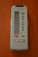 Telecomanda aer conditionat YORK ORIGINALA, IMPECABILA ( AC ), foto