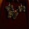 Set cercei si medalion cu lant - Fluturasi - metal argintat cu marcasite