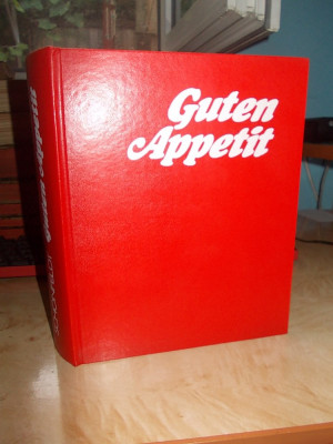 GUTEN APPETIT * CARTE DE BUCATE IN GERMANA ( PESTE 1300 RETETE ) - KOLN - 1979 @ foto