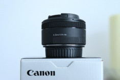 Canon EF 50mm f/1.8 STM foto