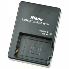 Incarcator Nikon MH-24 pt acumulator EN-EL14 DSLR D3100 D3200 D3300 D5100 P7000 foto