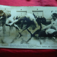 Fotografie mare de Presa- Meci de Handbal Romania-Danemarca1960 , 29x17cm