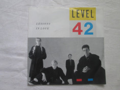 Level 42 ?? Lessons In Love - vinyl 7&amp;#039;&amp;#039;,Germania synth-pop foto