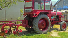 Tractor U650 M cu Plug, Impecabil, fab. 1990 foto
