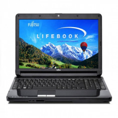 Fujitsu Siemens LifeBook AH530, Intel Celeron P4500, 1.86Ghz, 4Gb DDR3, 320Gb HDD, Combo, 15.6 inch LED Backlight, Tastatura numerica foto