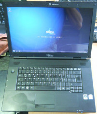 Laptop Fujitsu Amilo Li3710 15.6&amp;quot; Intel Core 2 Duo T5540 1.66 GHz, HDD 80 GB foto