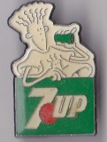 Insigna 7UP