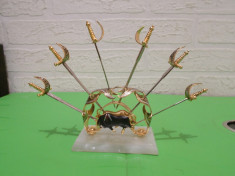 Elegant suport miniatural cu 6 SPADE de TOLEDO , tacamuri pentru aperitive foto