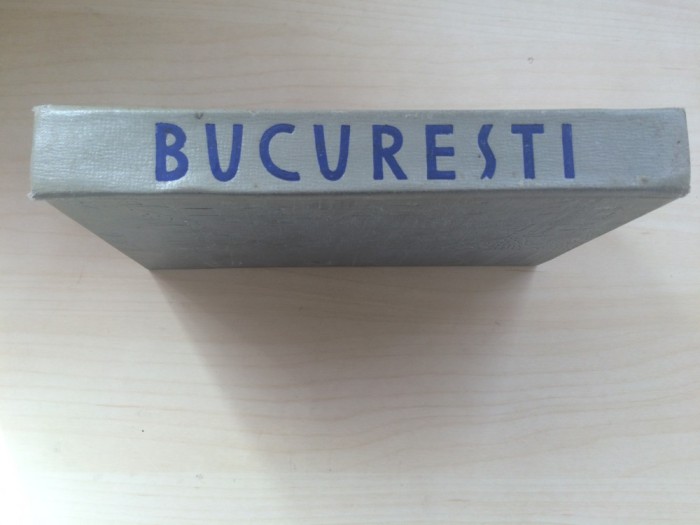 BUCURESTI - GHID - D. Berindei, P. Cernovodeanu (editura Meridiane)