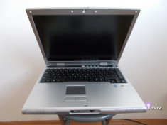 Laptop EiSYSTEM (procesor 2.6 GHz, 1GB DDR, 60GB, Combo) + piese foto