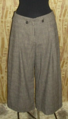 Fusta pantalon, pantaloni trei sferturi H/M, aproximativ marimea 42, foto