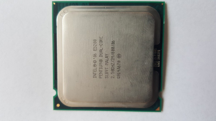 Procesor Intel Dual-Core E5200 2.50GHz 2MB CACHE,800 FSB, 775 LGA
