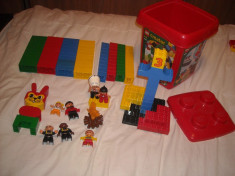 Lego Duplo - 130 piese de construit + galeata pentru depozitare foto